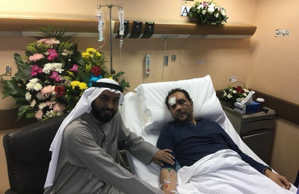 د.غايد الخالدي مع وحيد بالمستشفى (أرشيفية)