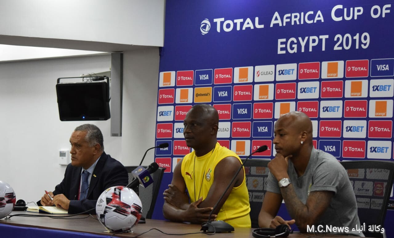 المؤتمر الصحفي للمدير الفنى لمنتخب بنين