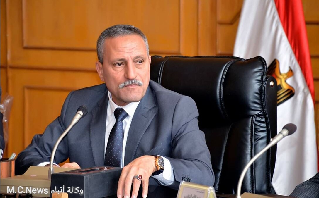محافظ الإسماعيلية اللواء حمدي عثمان (أرشيفية)