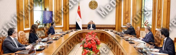 السيسي يبحث اوضاع المصريين العالقين فى الخارج الغير مقيمين