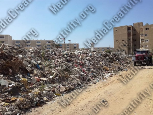 جبل القمامة أمام محطة قطار الشيخ زايد بالإسماعيلية